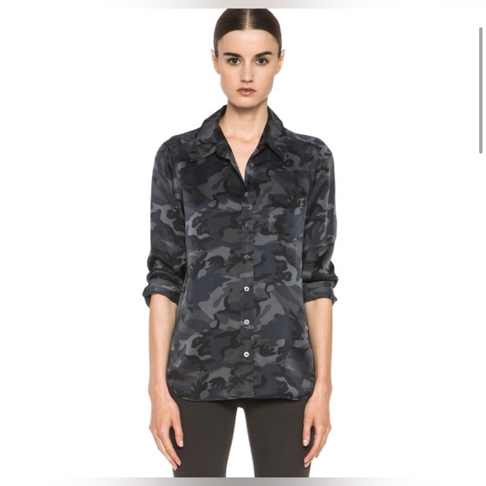 Equipment brett  Silk blouse in como with shorts set